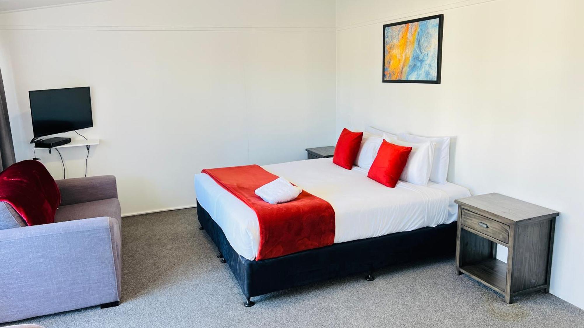 18Th Avenue Thermal Motel Tauranga Bagian luar foto